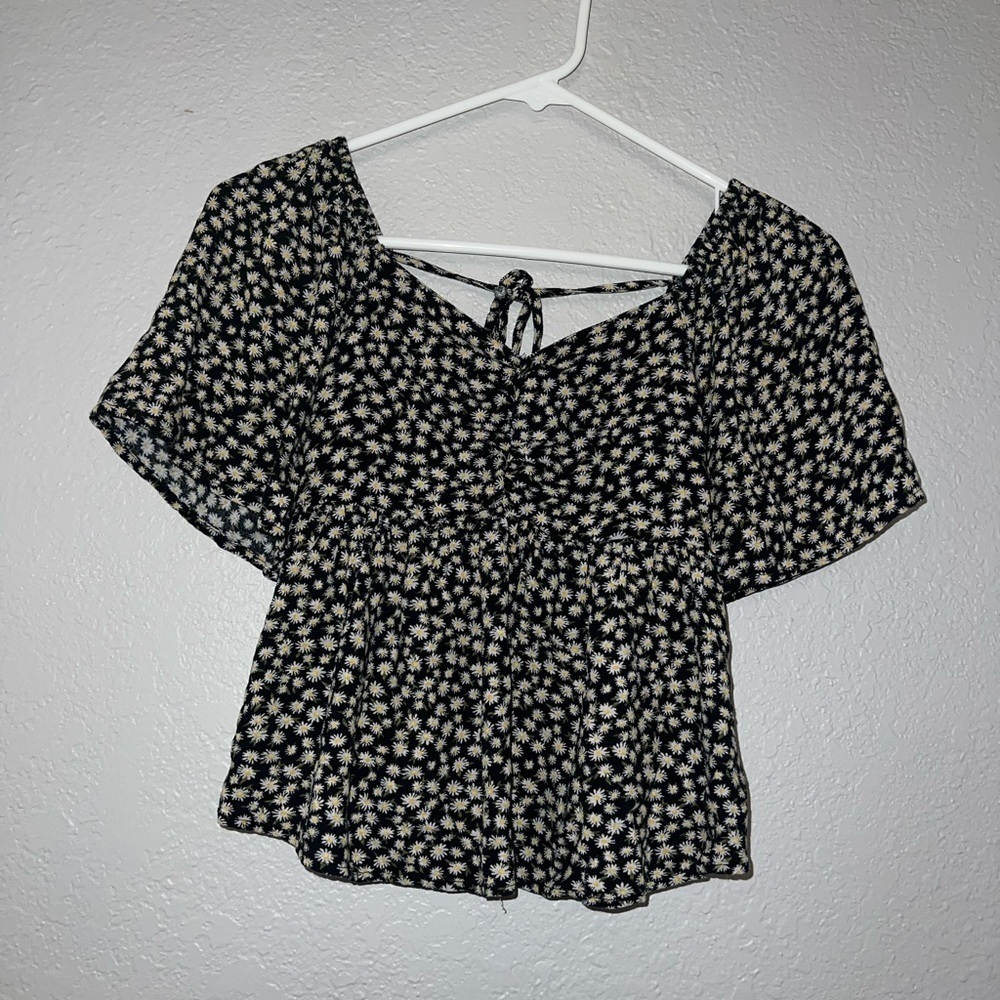 American Eagle Black Floral Top